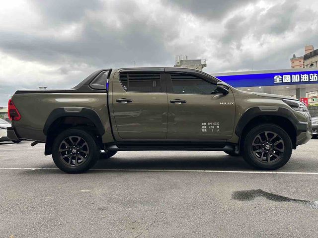 HILUX  第4張相片