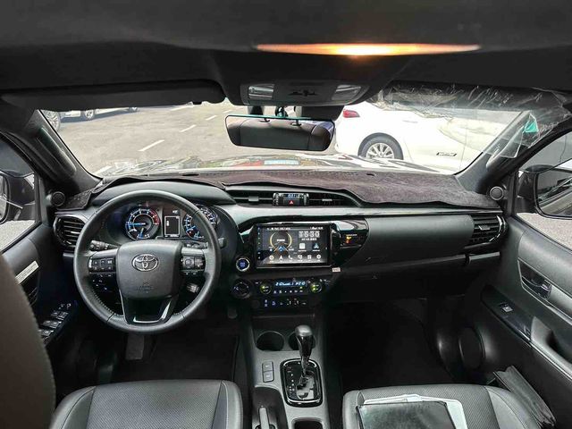 HILUX  第7張相片