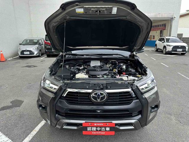 HILUX  第10張相片