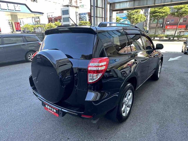 RAV4 2.4 2WD  第5張相片