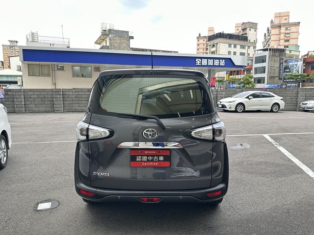 SIENTA 1.8  第6張相片