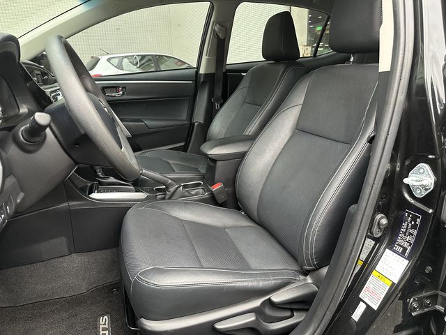 ALTIS 1.8  第7張相片