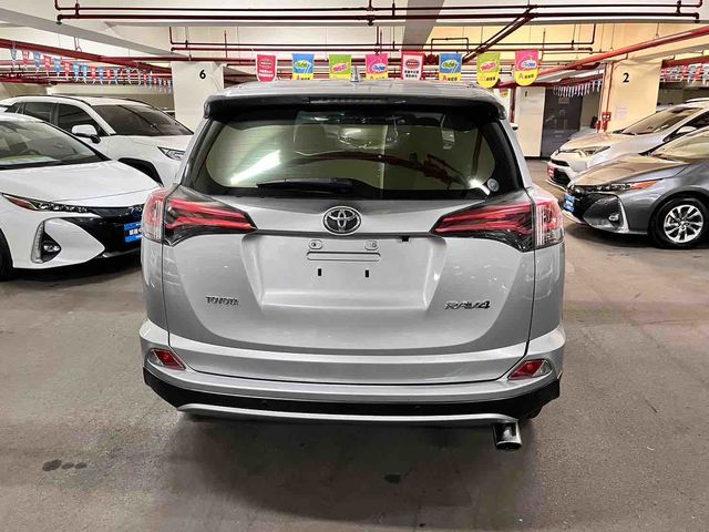 RAV4 2.0  第6張相片