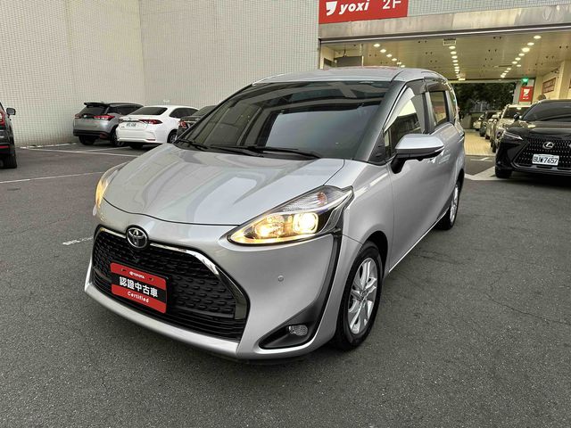 SIENTA 1.8  第1張相片