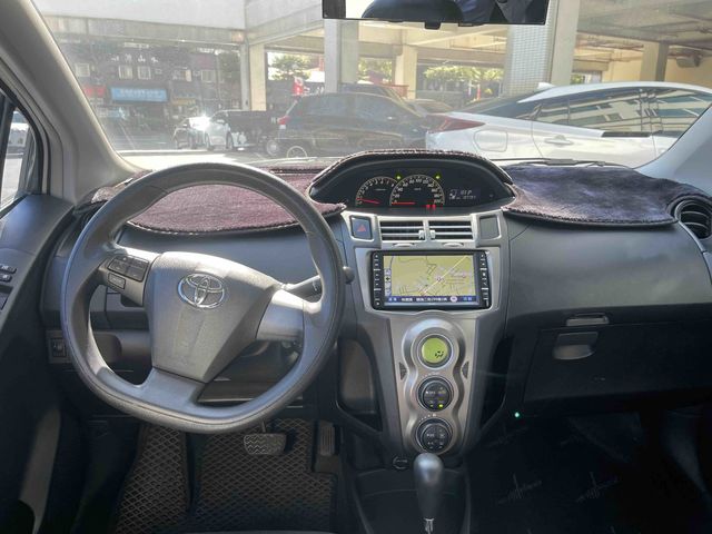 YARIS 1.5  第7張相片