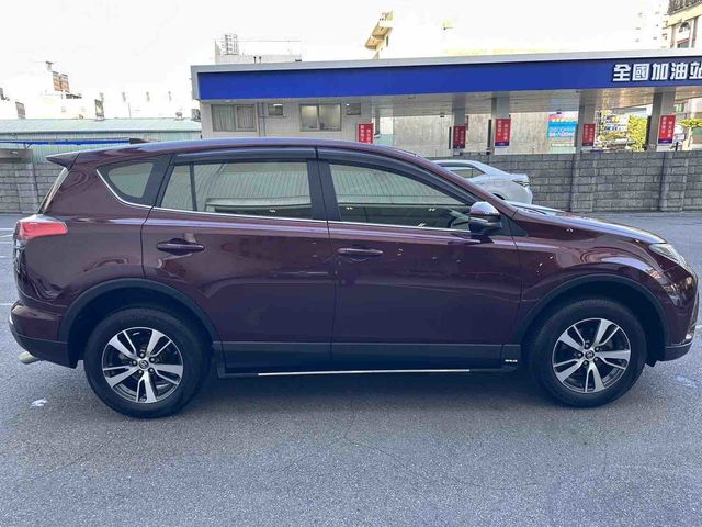 RAV4 2.0  第4張相片