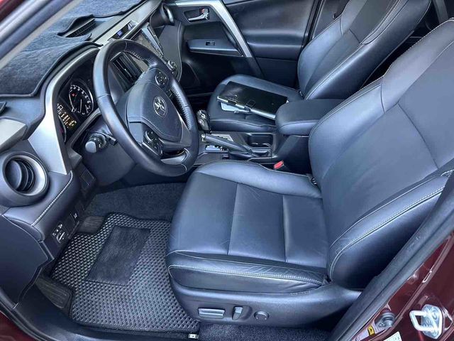 RAV4 2.0  第8張相片