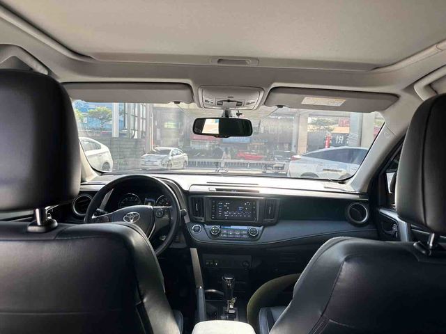 RAV4 2.5 4WD  第7張相片