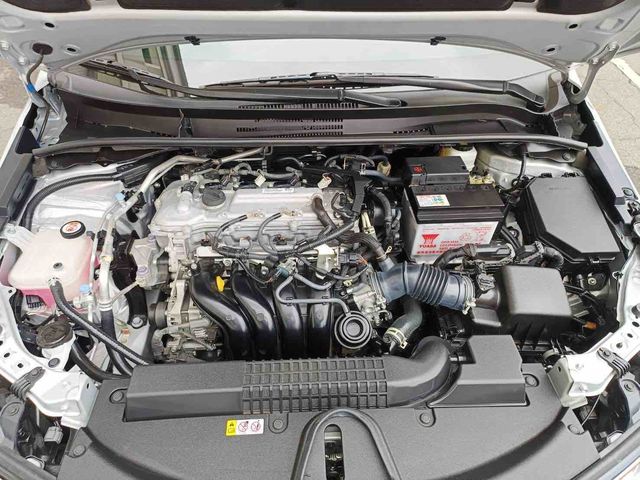 ALTIS 1.8  第10張相片