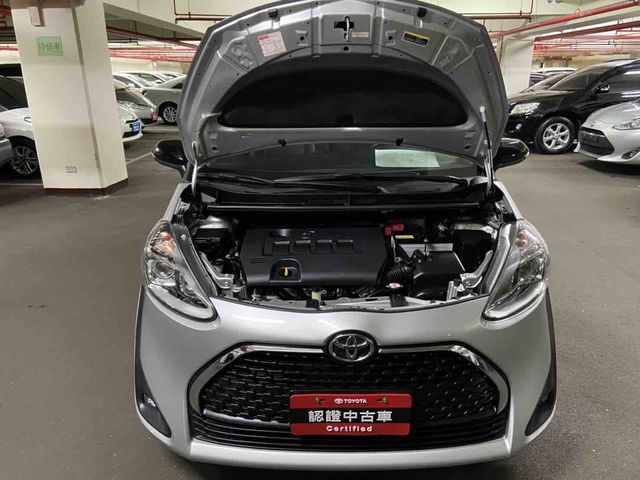 SIENTA 1.8  第10張相片