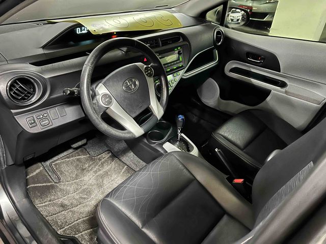 PRIUS C 1.5  第8張相片