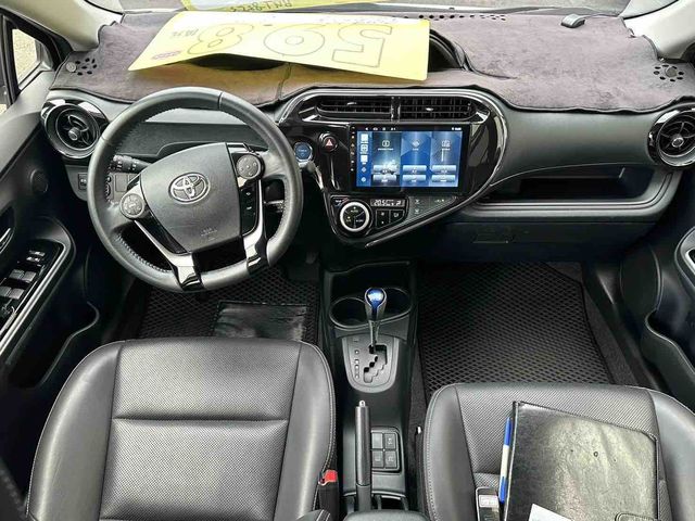 PRIUS C 1.5  第7張相片