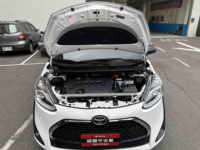 SIENTA 1.8  第10張相片