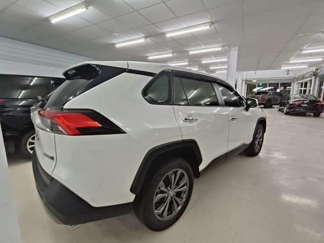 RAV4 2.0  第5張相片