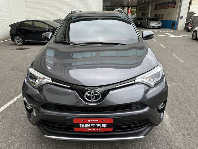 RAV4 2.0  第2張相片