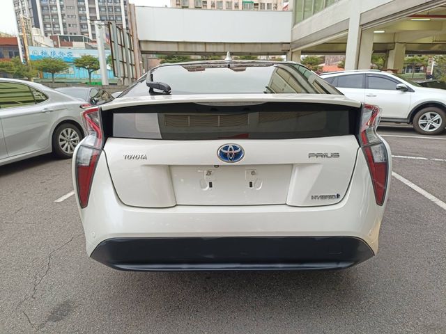 PRIUS 1.8  第6張相片