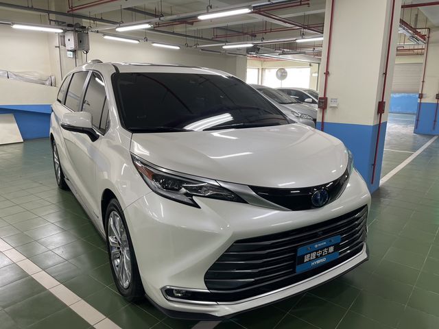 SIENNA 2.5HV  第3張相片