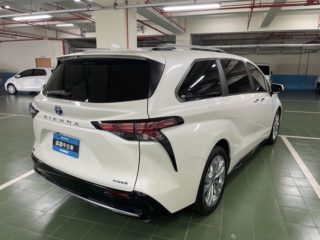 SIENNA 2.5HV  第5張相片