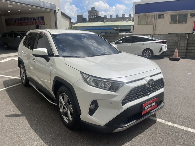 RAV4 2.0  第3張相片