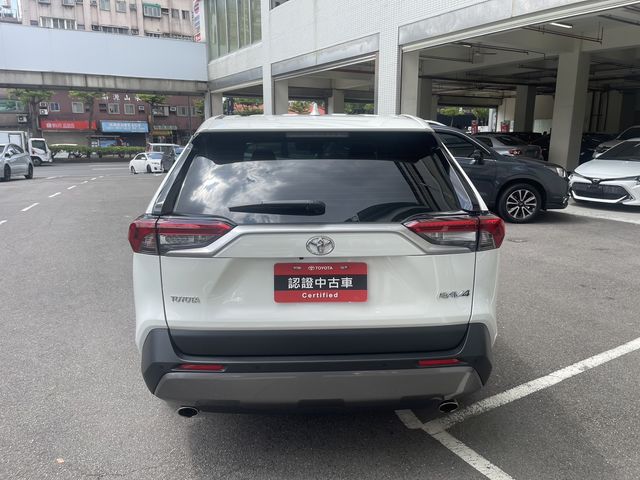 RAV4 2.0  第6張相片