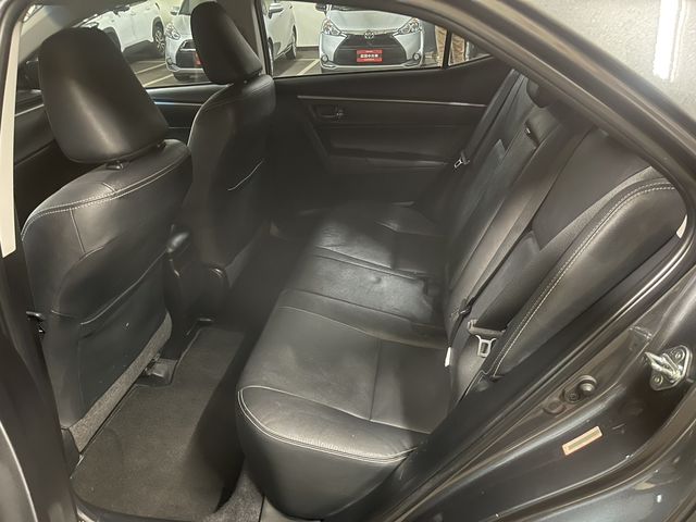 ALTIS 1.8  第9張相片