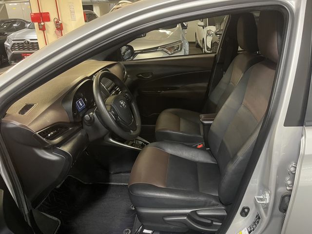 YARIS 1.5  第8張相片