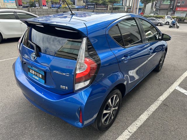 PRIUS C 1.5  第5張相片