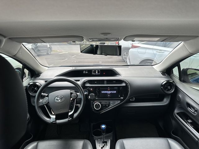 PRIUS C 1.5  第7張相片