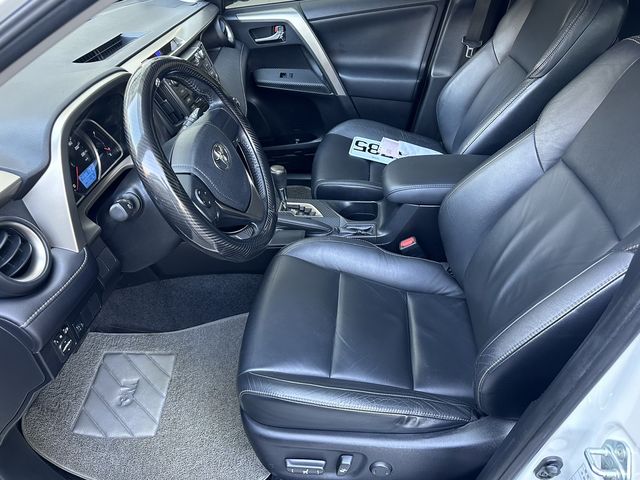 RAV4 2.0  第7張相片