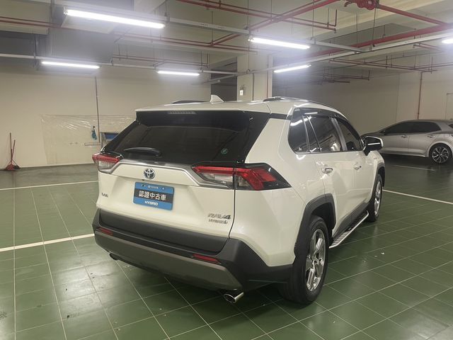 RAV4 2.5 HV  第5張相片