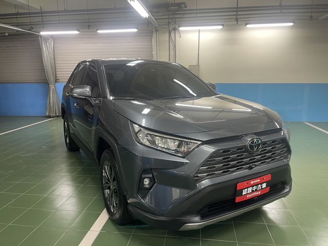 RAV4 2.0  第3張相片