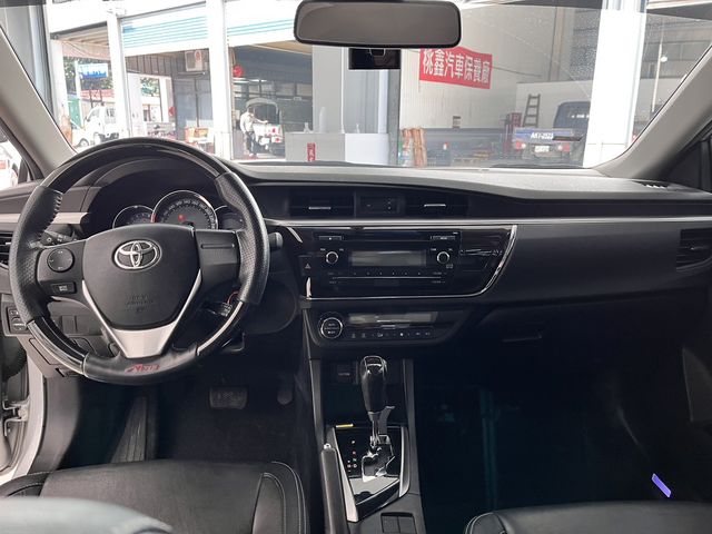 ALTIS 1.8  第9張相片