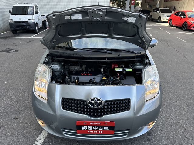 YARIS 1.5  第10張相片