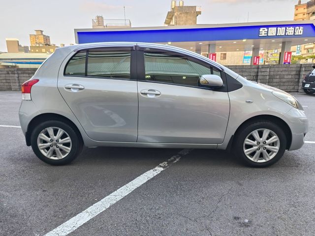 YARIS 1.5  第4張相片