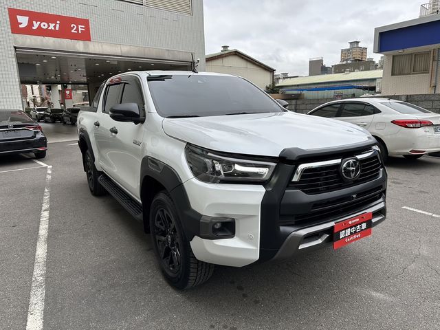 HILUX  第3張相片