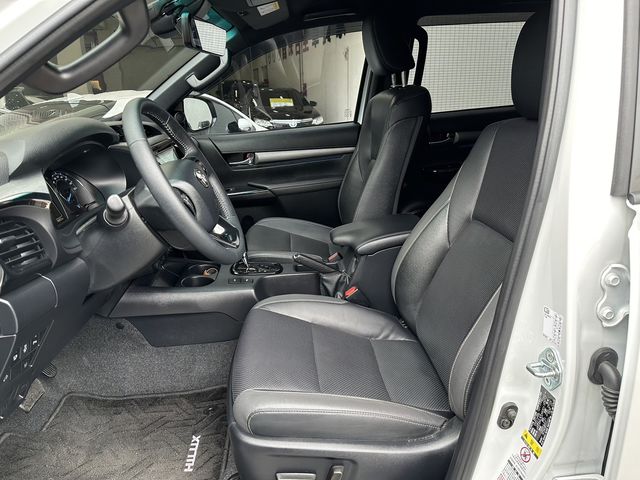 HILUX  第7張相片