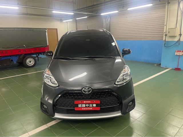 SIENTA 1.8  第2張相片