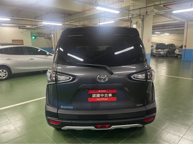SIENTA 1.8  第4張相片