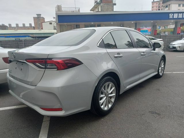 ALTIS 1.8  第5張相片