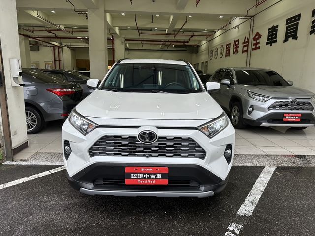 RAV4 2.0  第2張相片