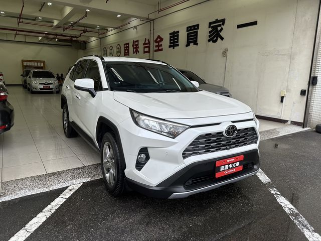 RAV4 2.0  第3張相片