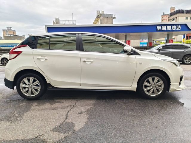 YARIS 1.5  第4張相片