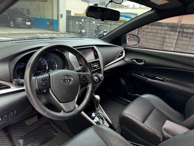 YARIS 1.5  第7張相片