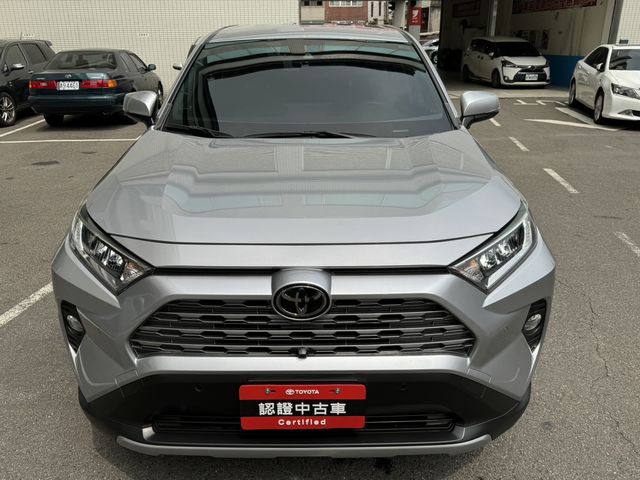 RAV4 2.0  第2張相片