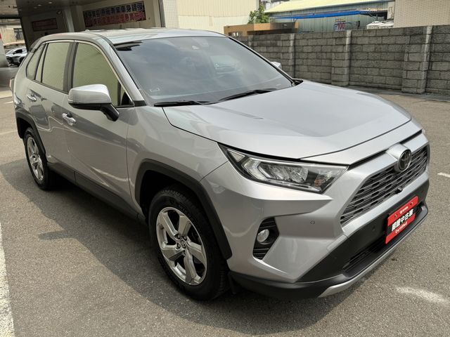 RAV4 2.0  第3張相片