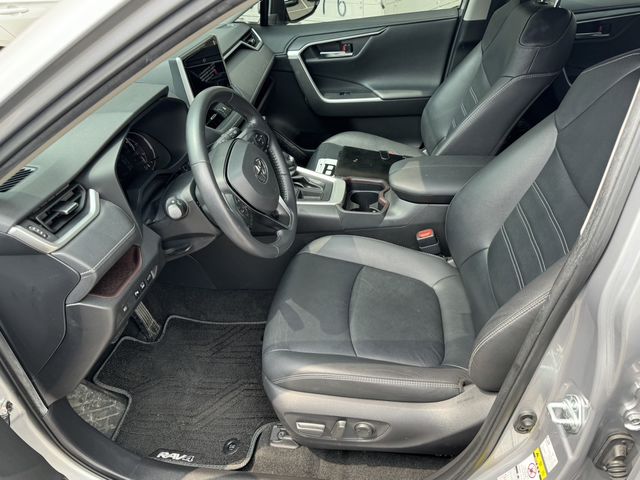RAV4 2.0  第8張相片