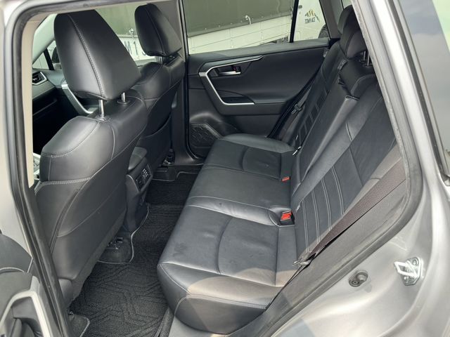 RAV4 2.0  第9張相片