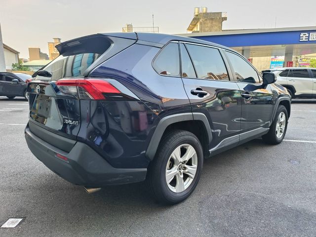 RAV4 2.0  第5張相片