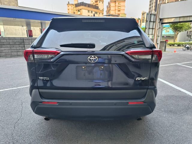 RAV4 2.0  第6張相片