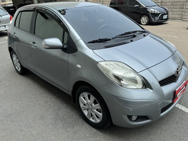 YARIS 1.5  第3張相片